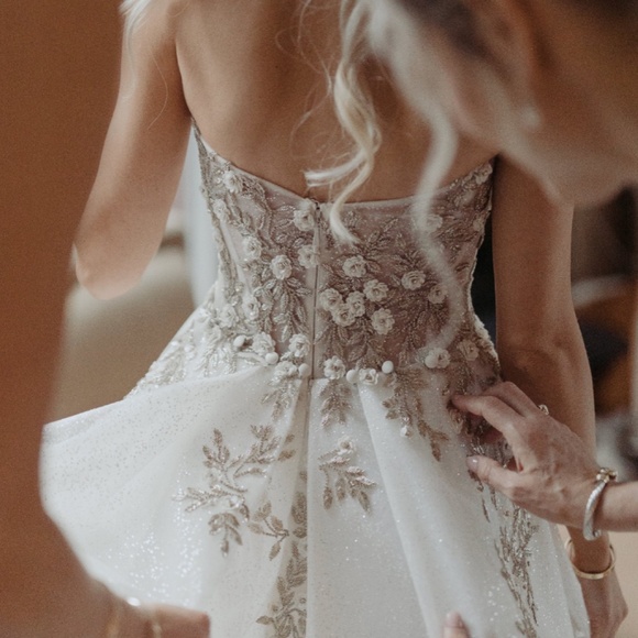 Galia Lahav Aelin Wedding Dress - Picture 6 of 10